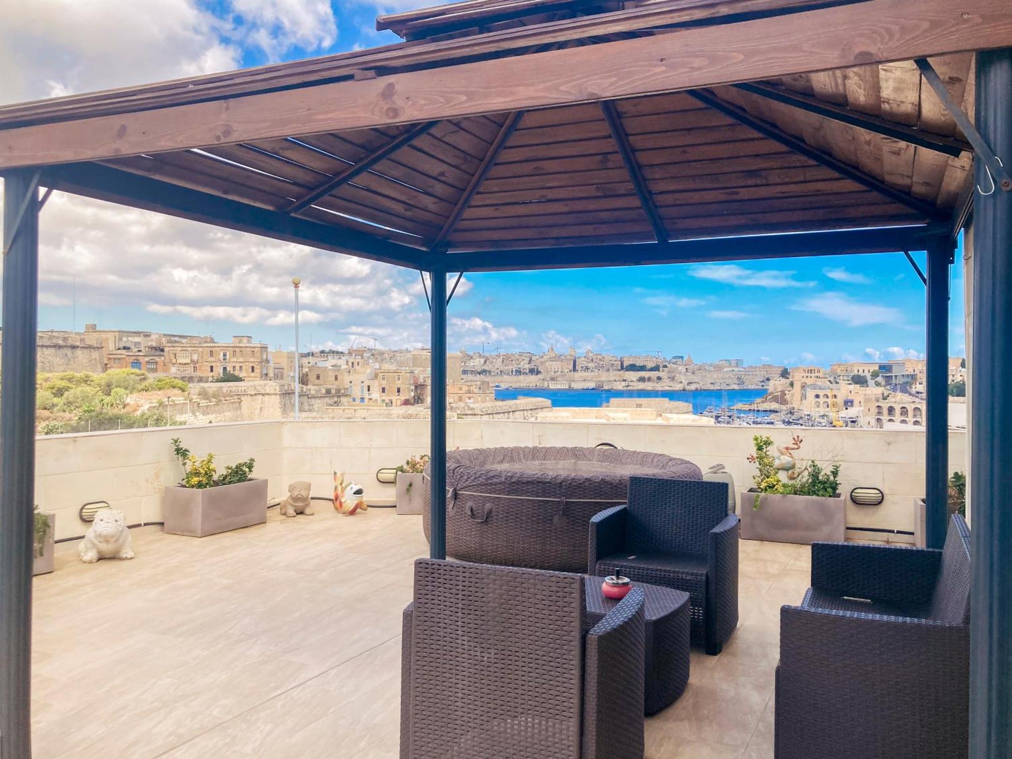 Valletta And Grand Harbour Lookout Kalkara Eksteriør billede